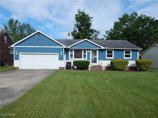 5676 Columbia Dr, Bedford, OH 44146
