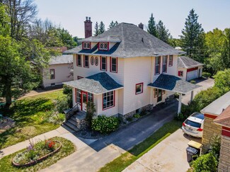 216 E King St, Rhinelander, WI 54501