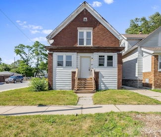 903 Bauer St, Hammond, IN 46320