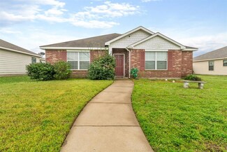 9736 Whistler Dr, Dallas, TX 75217