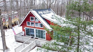 7 Sunrise Trail, Hawley, PA 18428
