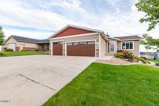 1108 Medora Ave, Bismarck, ND 58503
