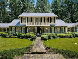 601 Glen Oaks Cir, Jasper, AL 35504