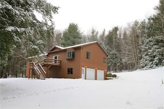 1374 County Route 28, Pulaski, NY 13142