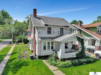 2851 Bauman Ave, Omaha, NE 68112