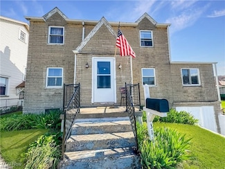 318 Homewood Ave, Weirton, WV 26062