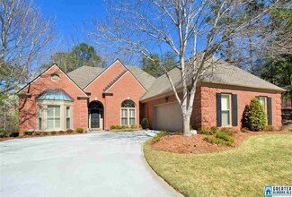2007 Glen Eagle Ln, Shoal Creek, AL 35242