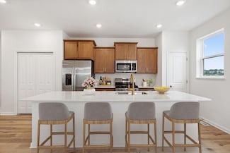 10295 Birchwood Cir, Victoria, MN 55318