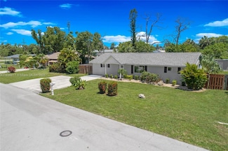 11450 Heidi Lee Ln, Fort Myers, FL 33908