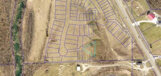 68 Lilac Ln, Lawrenceburg, IN 47025