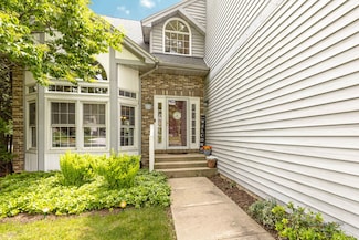 300 Knox Park Rd, Lake Zurich, IL 60047
