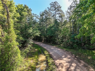 000 Trail Ride Rd, Coldspring, TX 77331