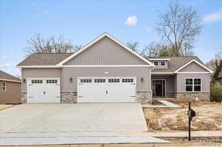 116 Red Pine Ct, Collinsville, IL 62234