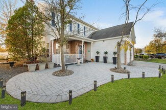 38 Brownstone Rd, East Windsor, NJ 08520