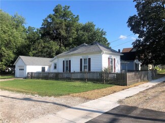 403 N Indiana St, Roachdale, IN 46172