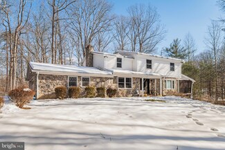 13437 Carriage Hill Dr, Manassas, VA 20112