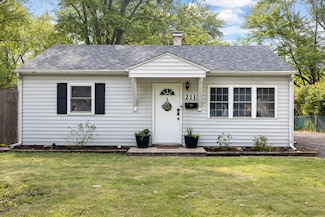 211 S Hammes Ave, Joliet, IL 60436