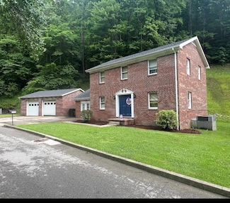 1010 Mays Branch, Prestonsburg, KY 41653