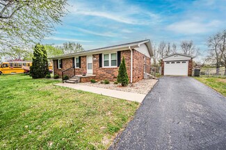 351 Rolling Dr, Bowling Green, KY 42104