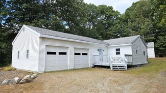 1 Elm Ln, Windsor, ME 04363