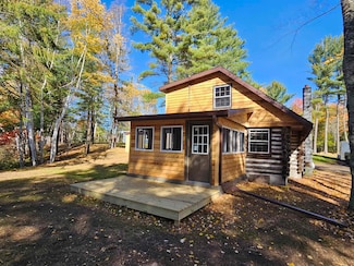 N10651 Trader Ln, Tomahawk, WI 54487