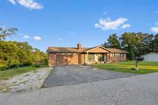 11 Windswept Dr, Arnold, MO 63010