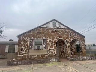 1302 S Texas Ave, Odessa, TX 79761