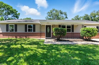3144 Aaron Dr, Chesapeake, VA 23323