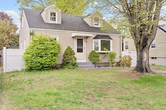 43 Victor St, East Haven, CT 06512