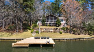 765 Moss Dr, Hamilton, GA 31811