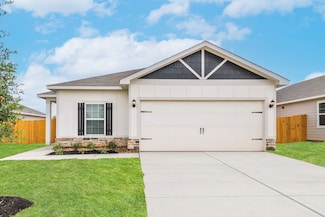 15834 Berry Hill Dr, Conroe, TX 77303