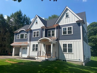 136 Ridge St, Winchester, MA 01890