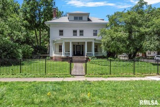 801 S Walnut St, Springfield, IL 62704