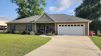 4651 Griffin Rd, Macon, GA 31216