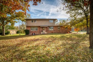 8797 Sheffield Ave, Dyer, IN 46311