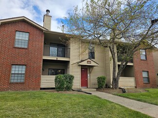 1955 N Hicks Rd Unit 206, Palatine, IL 60074