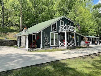105 Rocky Ln, Smithville, TN 37166