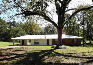 19264 Perrilloux Rd, Livingston, LA 70754