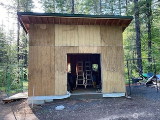 111 Driver Rd, Mill A, WA 98605