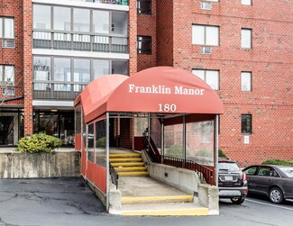 180 Green St Unit 213, Melrose, MA 02176