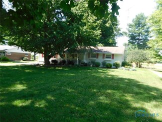 820 Burr Rd, Wauseon, OH 43567