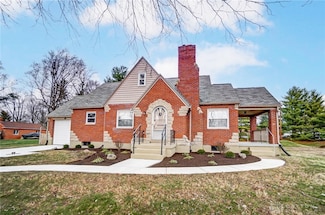 41 Centerwood Ln, Dayton, OH 45429
