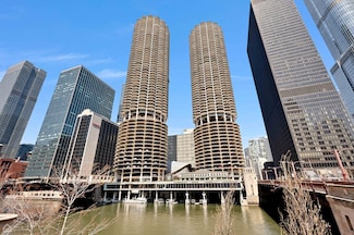 300 N State St Unit 5623, Chicago, IL 60654