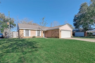 2411 Country Place Dr, Richmond, TX 77406