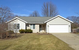 2838 Richardson St, Fitchburg, WI 53711