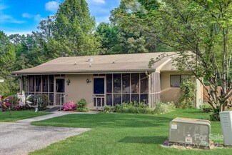 131 Freedom Rd, Hendersonville, NC 28792
