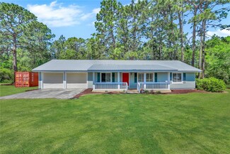 1222 Redfish Dr SE, Darien, GA 31305