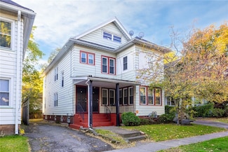 187-189 Delamaine Dr, Rochester, NY 14621