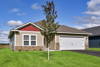 8397 Walnut St, Clear Lake, MN 55319