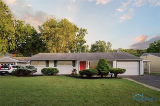 3129 Elmview Dr, Toledo, OH 43613